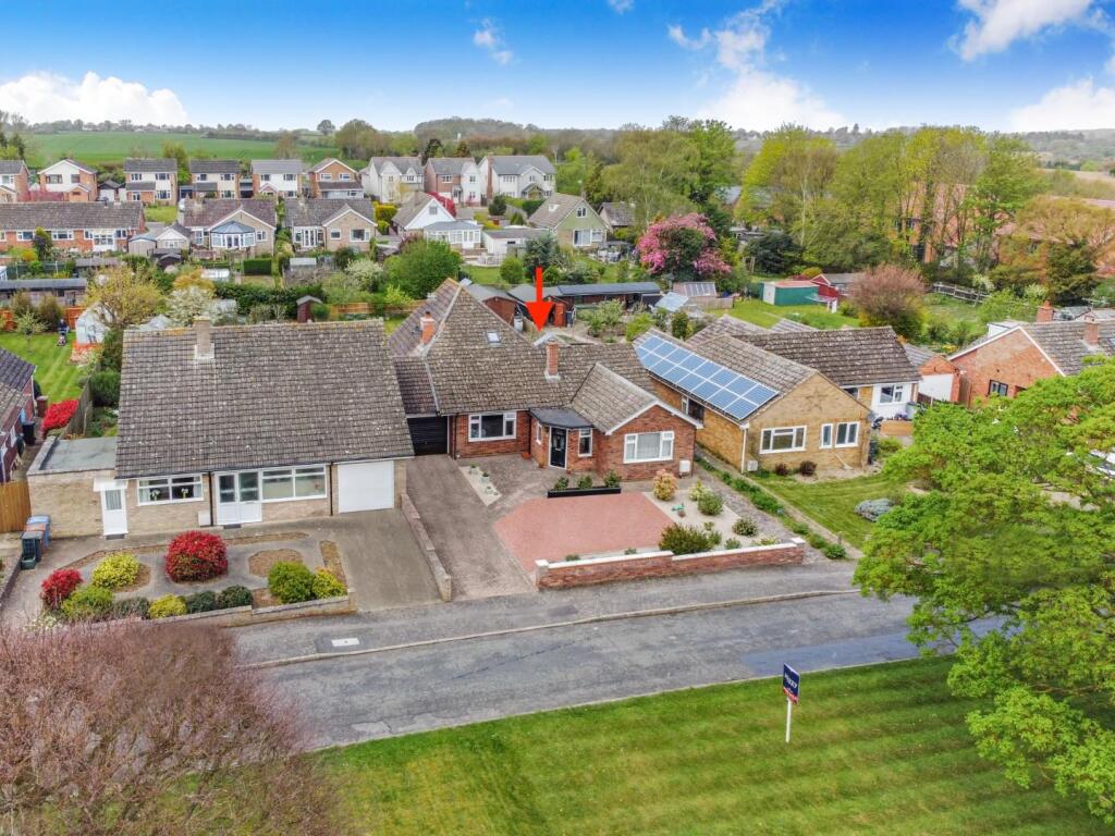 Main image of property: Gallows Hill, Hadleigh