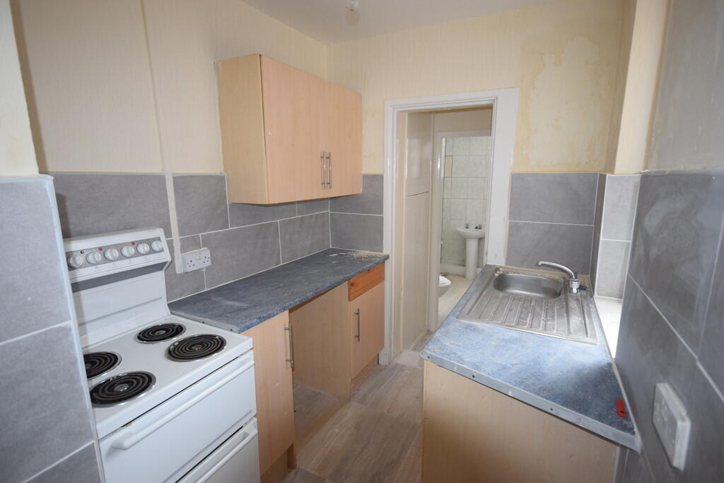 Apartment in Lancaster, Barrow - View 5