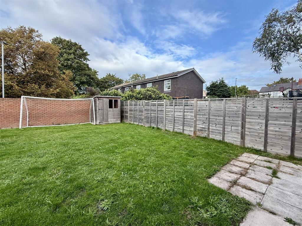 Property photo 11