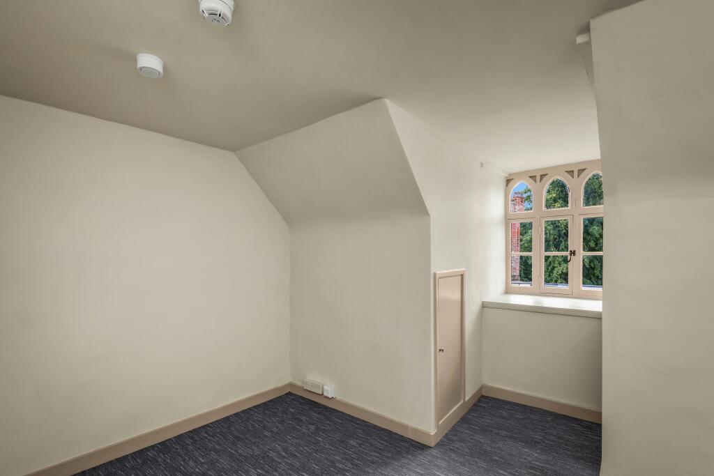 Pelician Suite Room 9