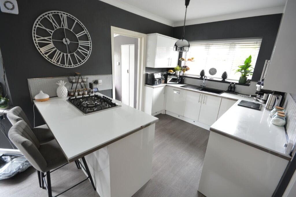 Moorland Way, Upton, Poole, BH16 photo 4