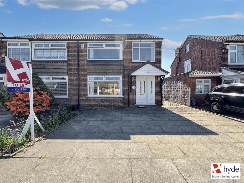 Sunny Bank Road, Bury, BL9 8LJ