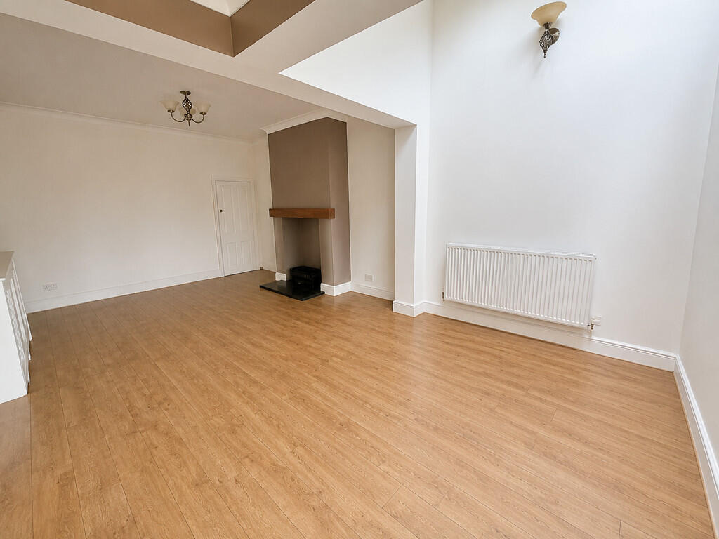 House in Surrey Heath, Surrey - More