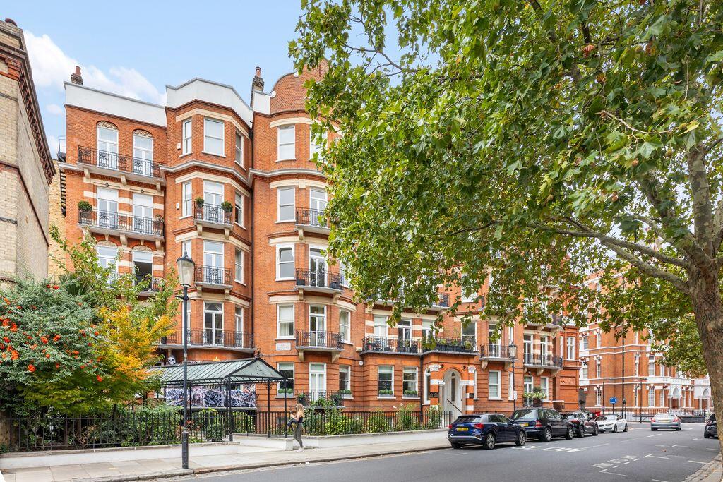 Main image of property: Cadogan Gardens, Chelsea, London, SW3