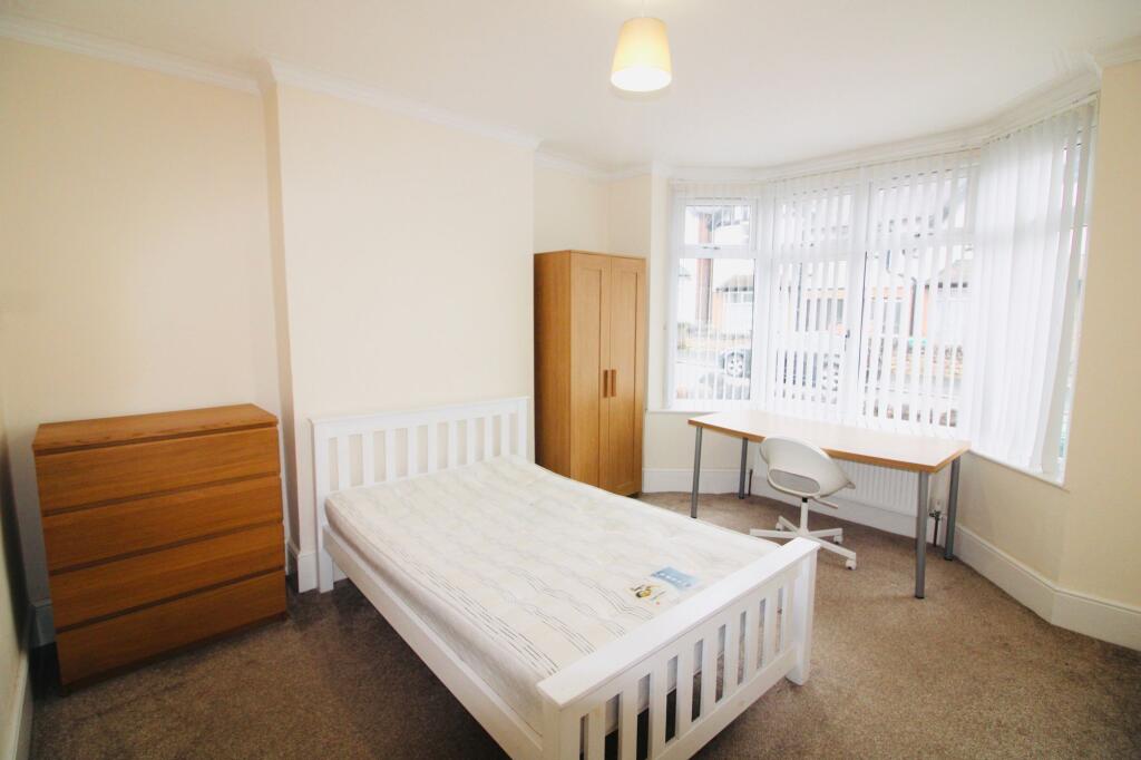 House in Nottingham, Lenton - View 4
