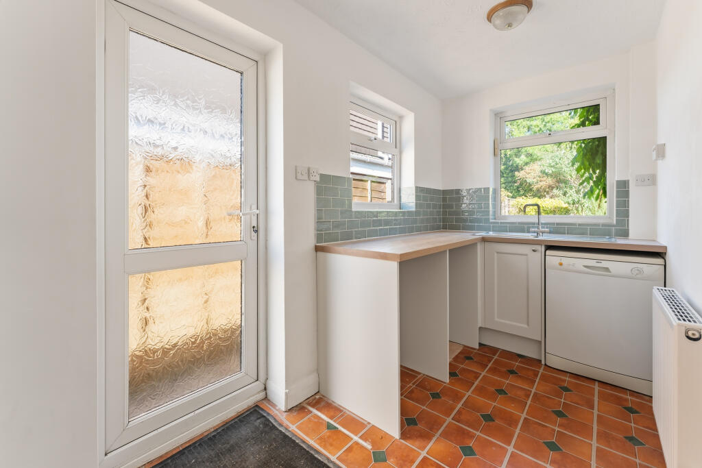 Wadleys Road, Olton, Solihull, B91  photo 5