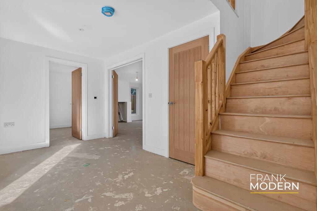 House in Nottingham - View 3