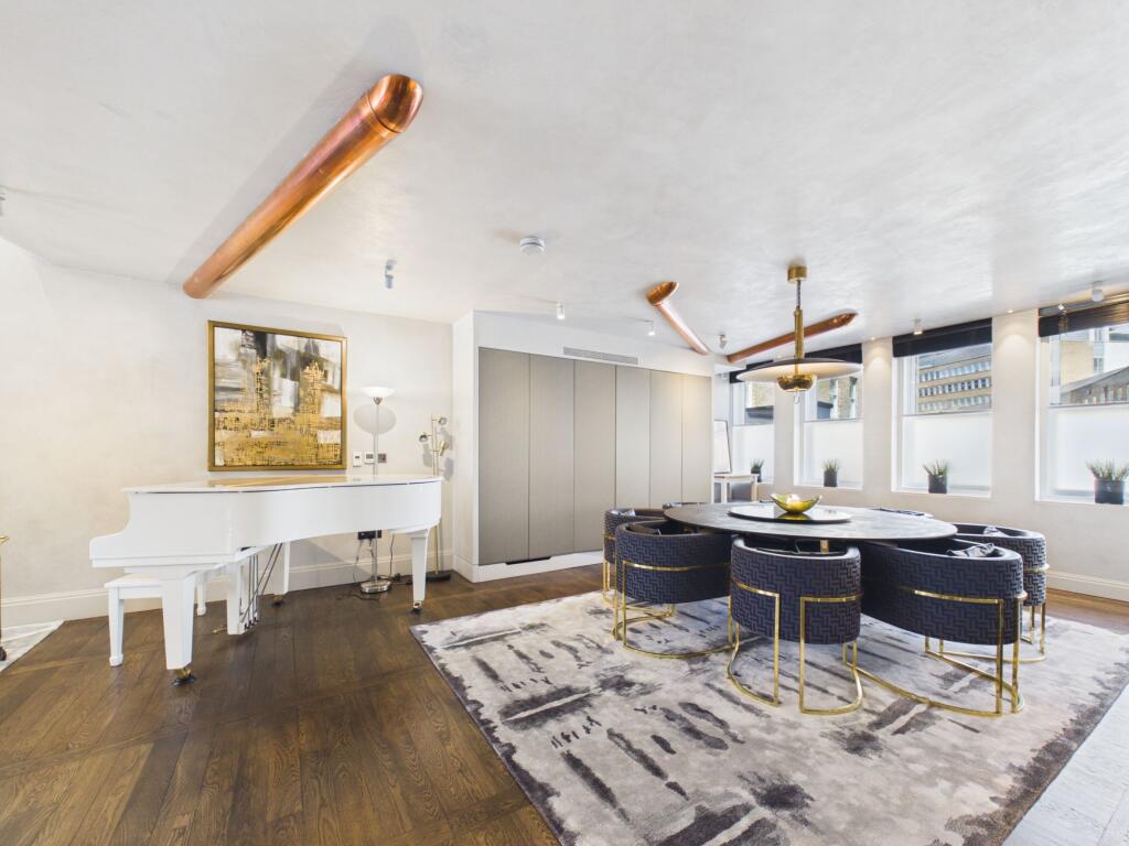 Apartment in London, City of Westminster - View 4