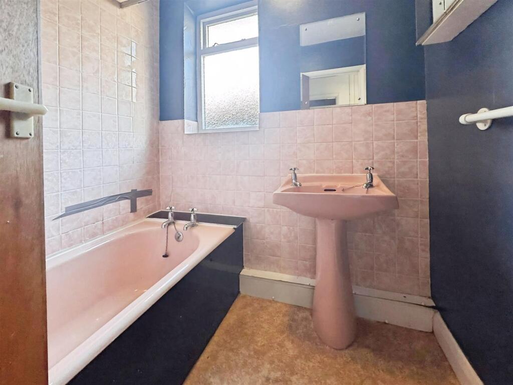 House in Leicester - View 4