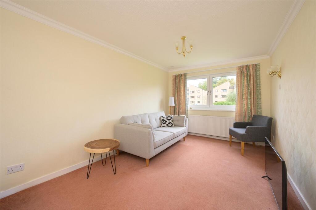 Apartment in Edinburgh - View 4