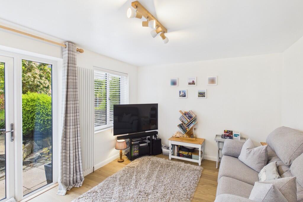 10 Oldfield Court, Windermere, LA23 2HH photo 3