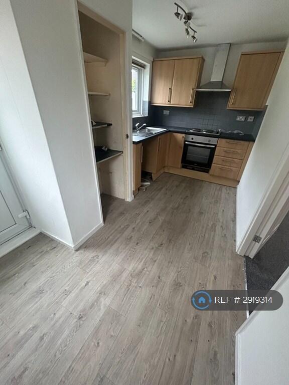 Main image of property: Twickenham Road, Leicester, LE2