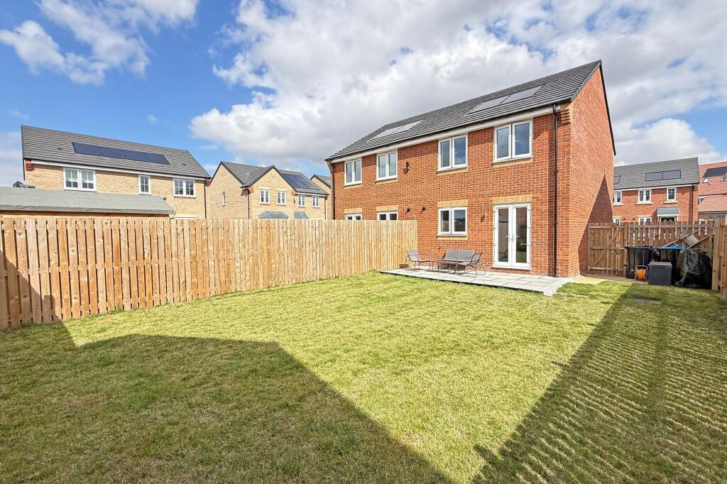 House in Harrogate - More