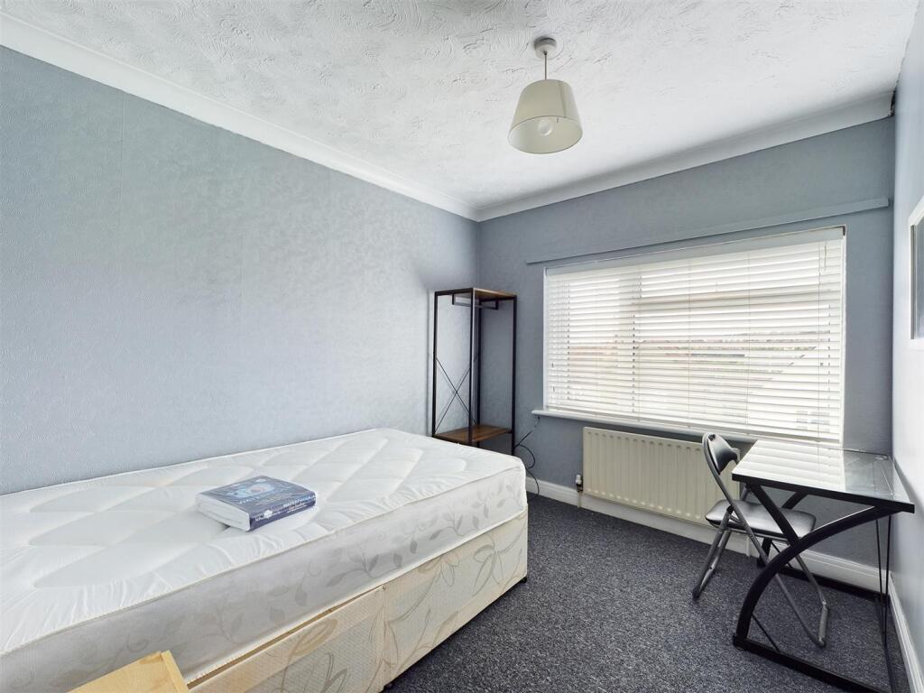 House in Brighton - View 5