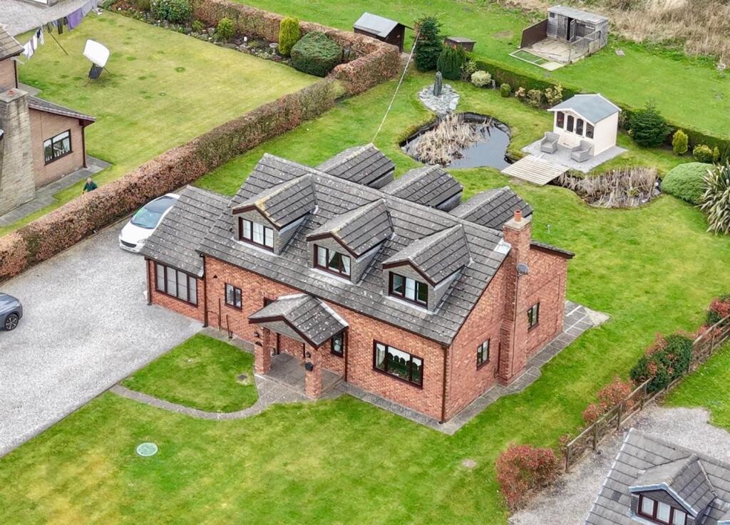 Main image of property: Moss Lane, Skelmersdale