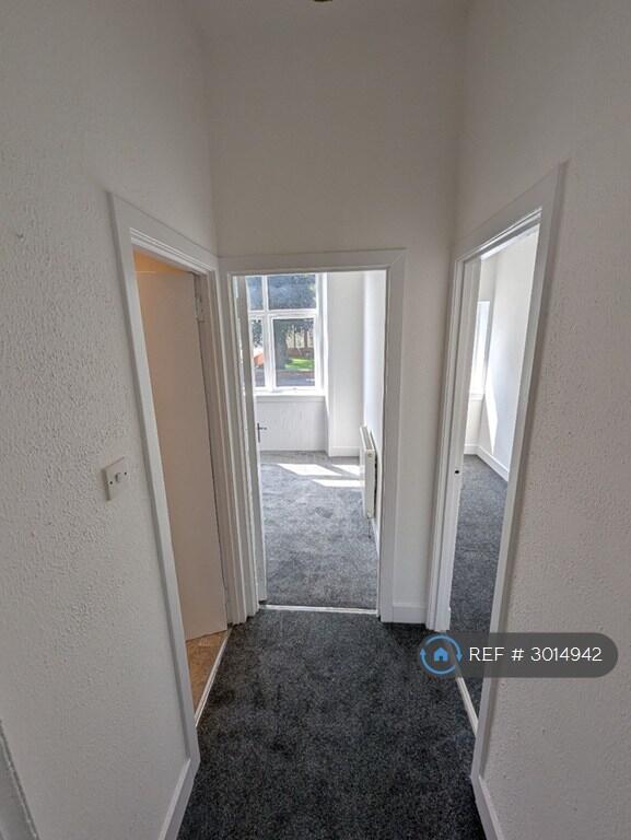 Apartment in Kirkcaldy - More