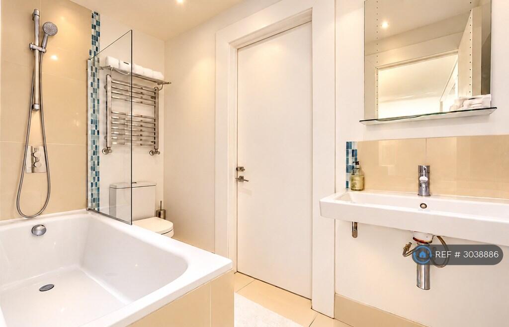 Apartment in London - View 5