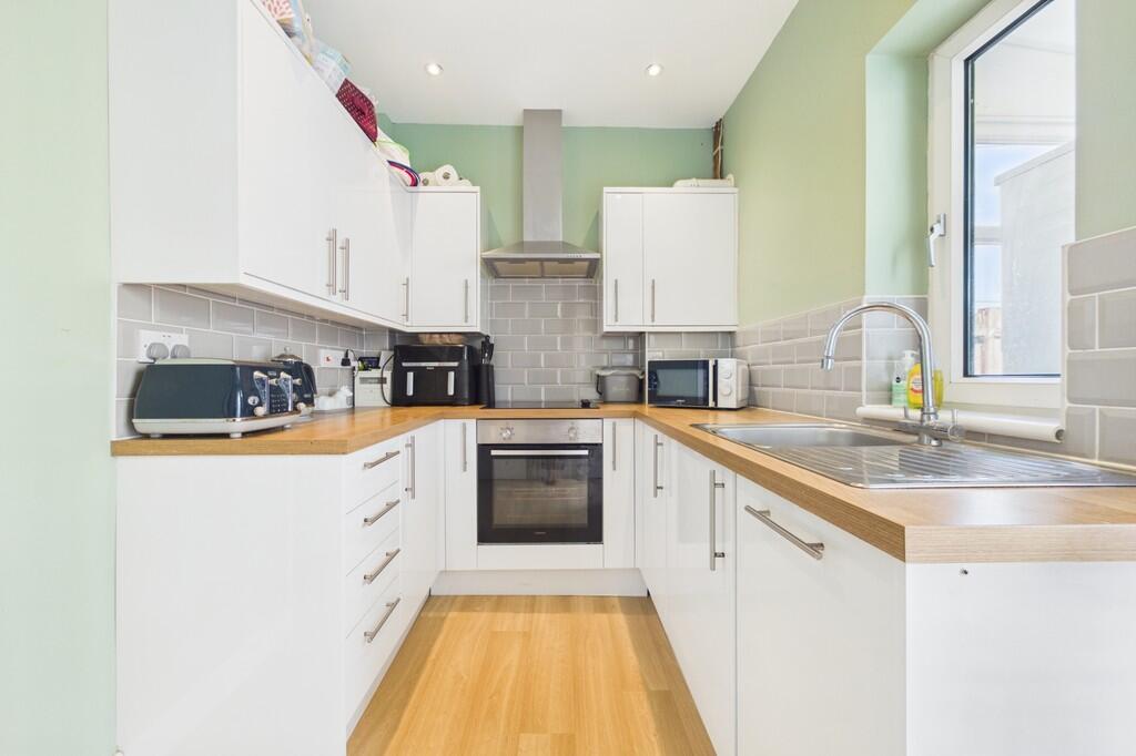 House in Canterbury - View 5