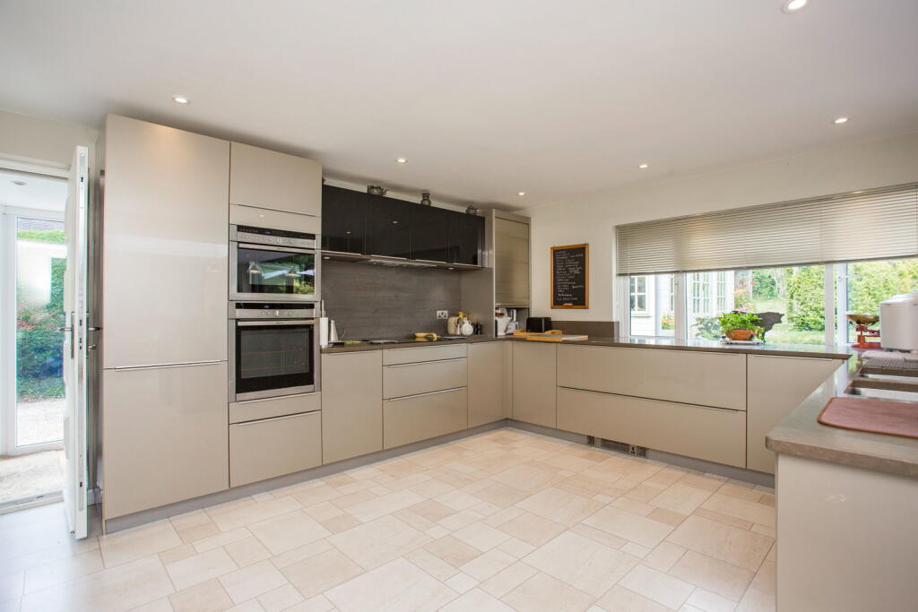 House in Wealden, Rotherfield - View 4