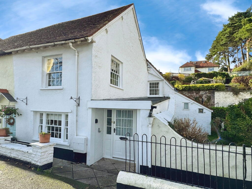 3-bed terraced on Sashes, Quay Street, Minehead, £310,000