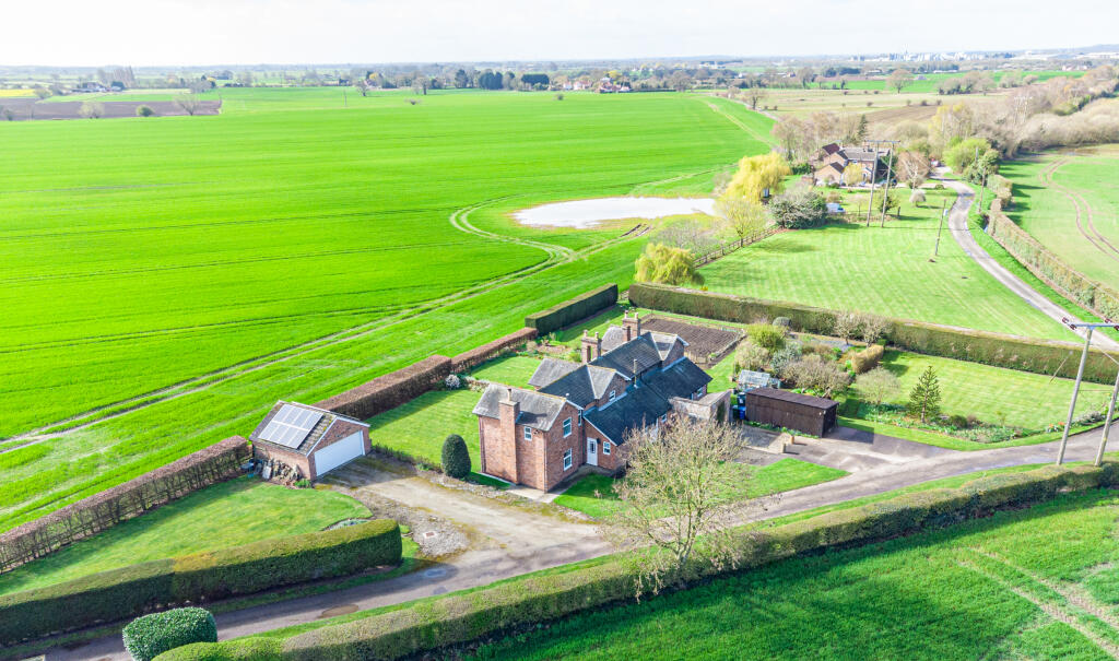 Main image of property: Baxter Lane Gates, Cliffe Common, North Yorkshire YO8