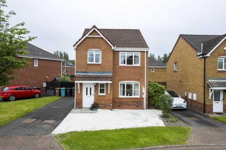 Main image of property: Borthwick Place, Gartcosh, Glasgow