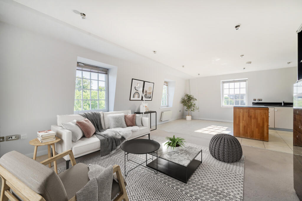 Main image of property: Tweedy Road, Bromley