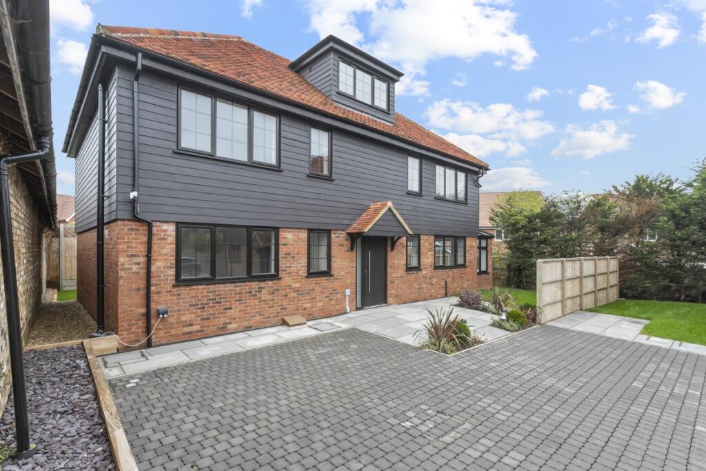 Main image of property: Goffs Lane Goffs Oak EN7