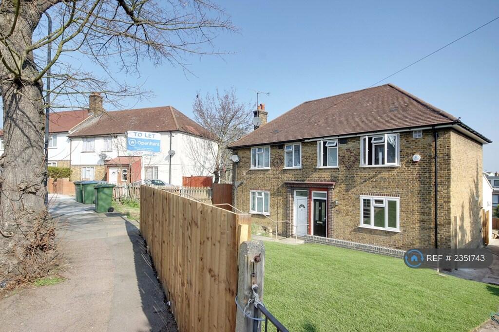 House in London - View 2
