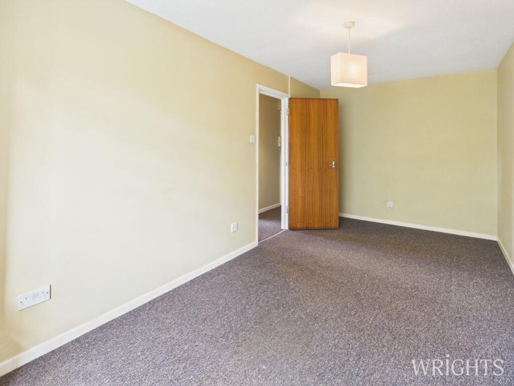 Apartment in Welwyn Hatfield, Panshanger - View 5