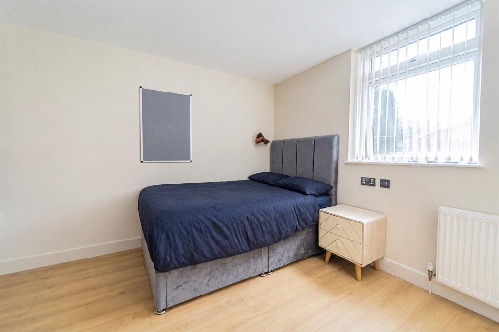 House in Birmingham, Selly Oak - View 3