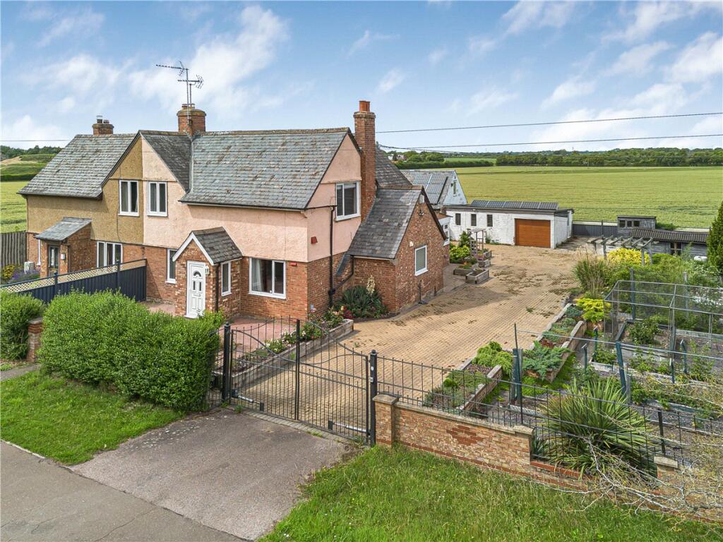 Main image of property: Newmarket Road, Teversham, Cambridge, CB1