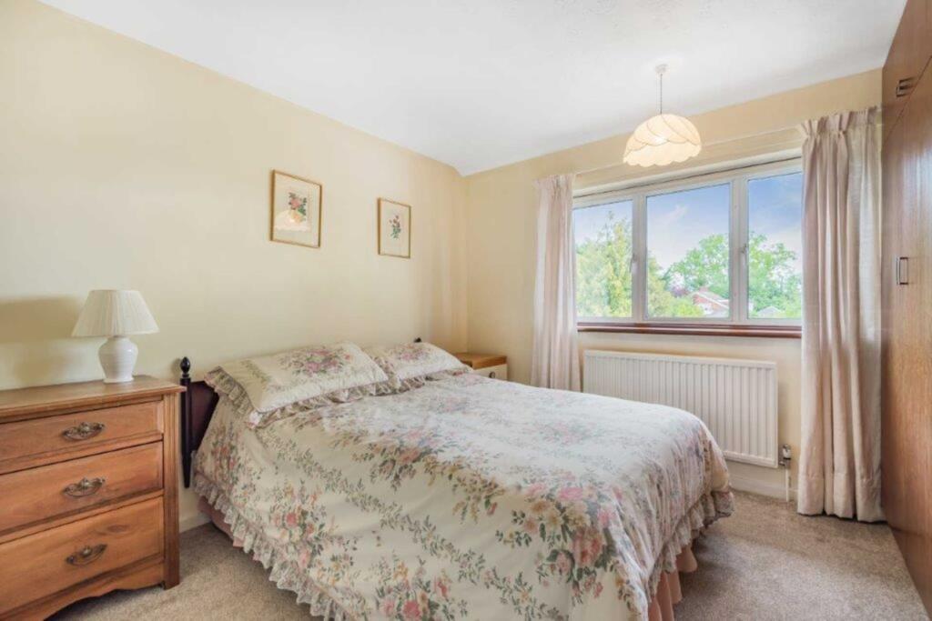 3 bedroom semi-detached house for sale in Starling Way, Brickhill, MK41 - View 6