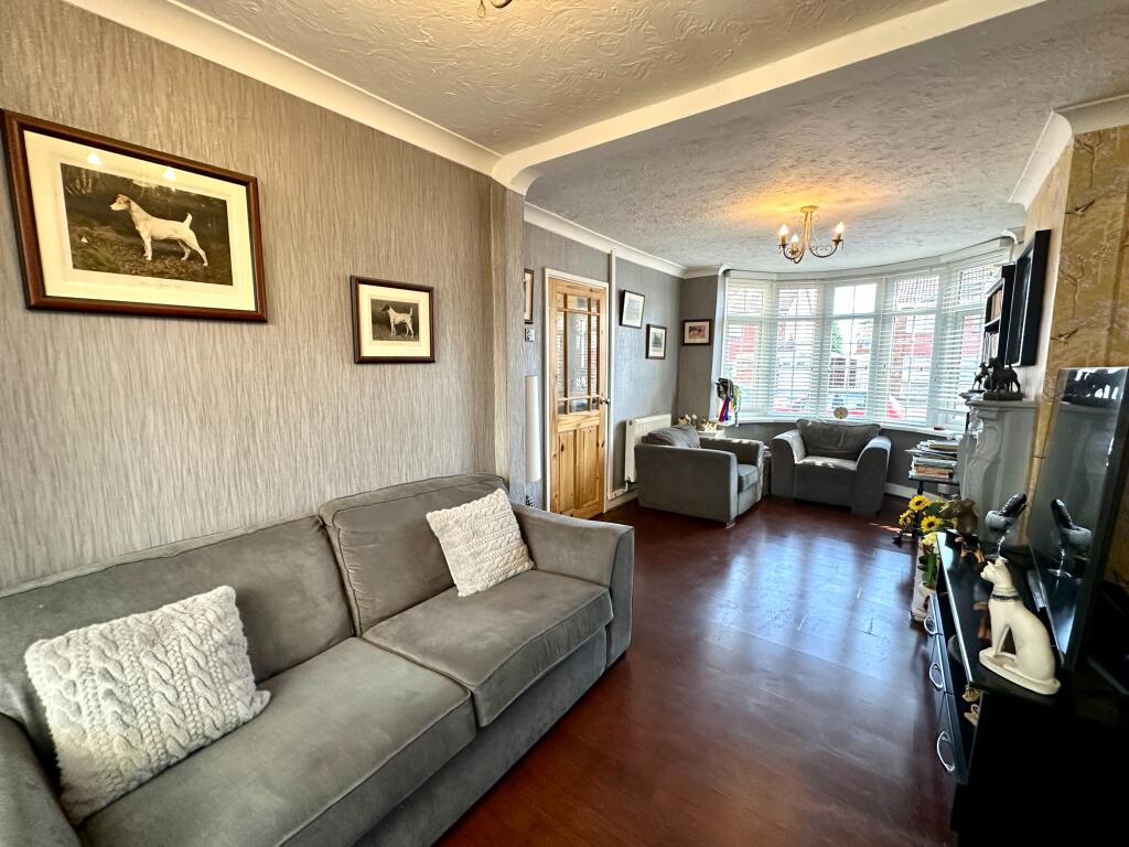 House in Sandwell, West Midlands - View 4