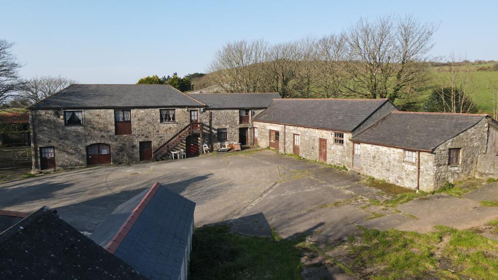 Lot 1