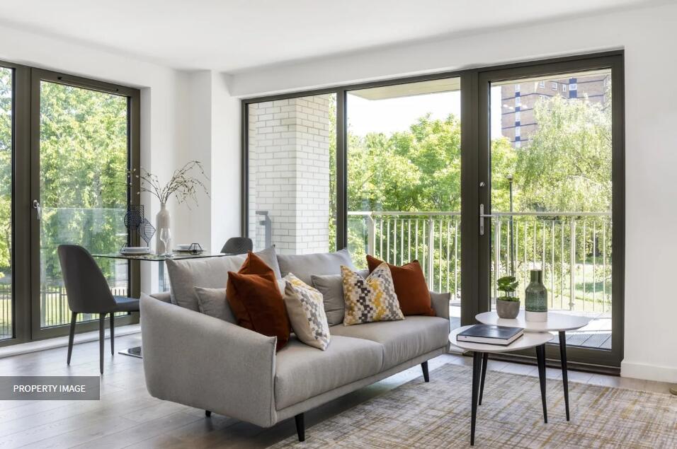 Apartment in London, Upton Park - View 2