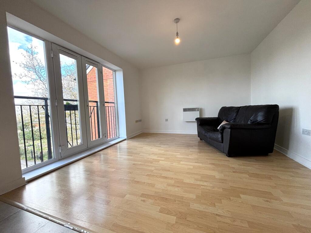 Apartment in Walsall, Birchills - View 2