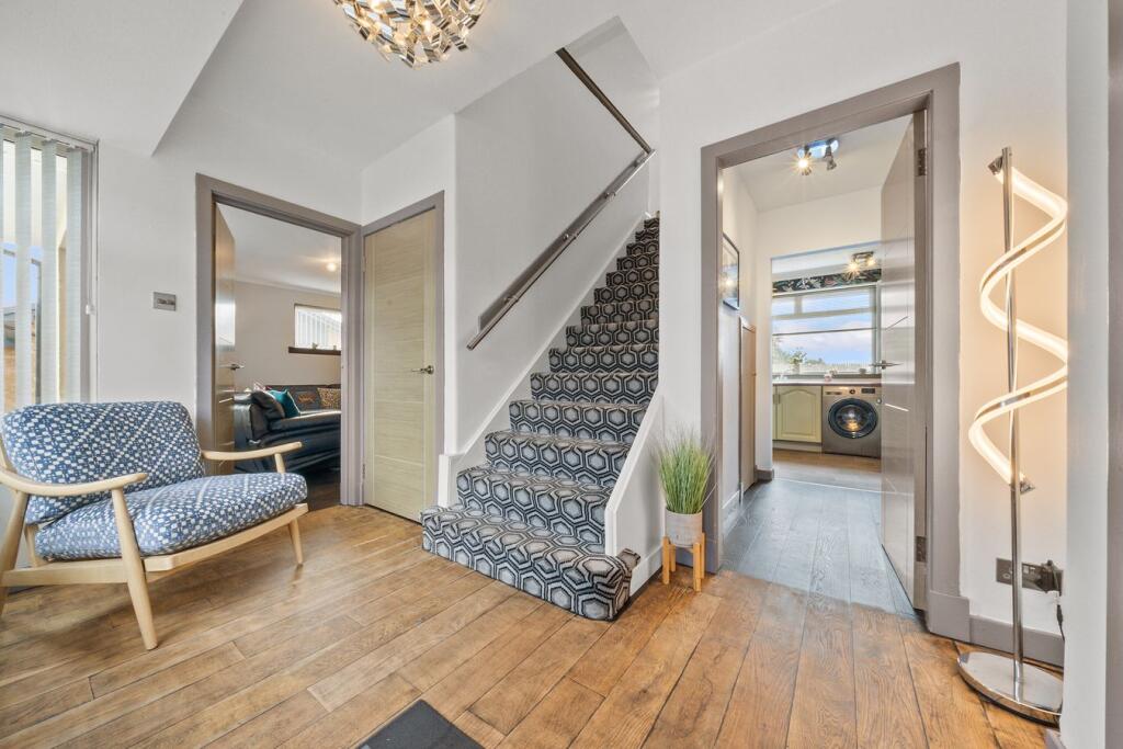 House in Falkirk - View 3