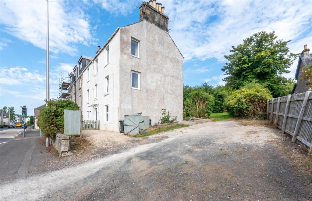 Main image of property: Glasgow Road, Perth