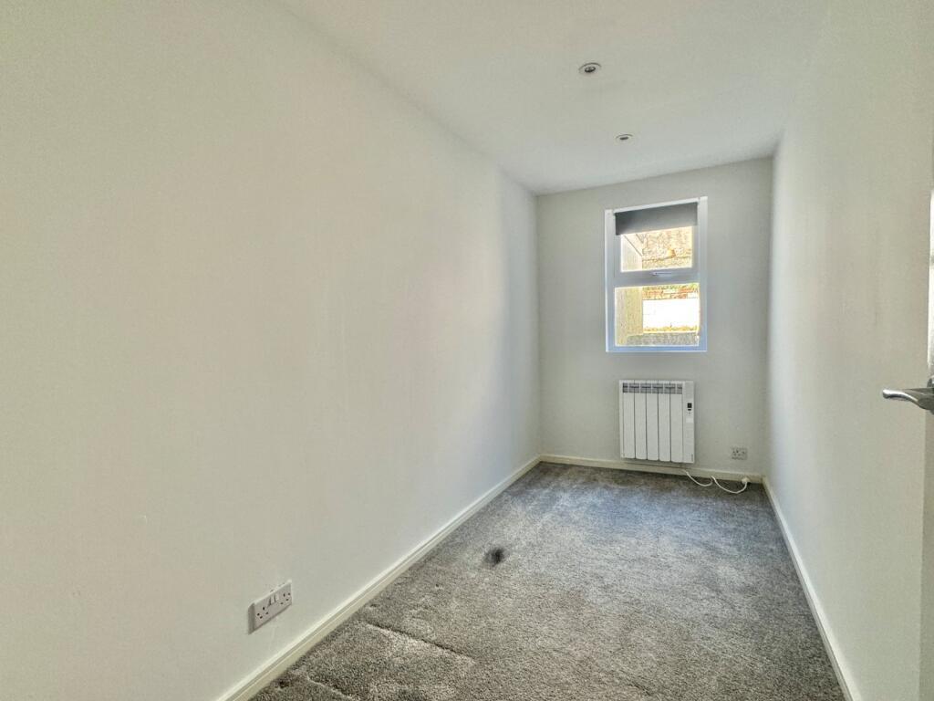Apartment in Canterbury - More