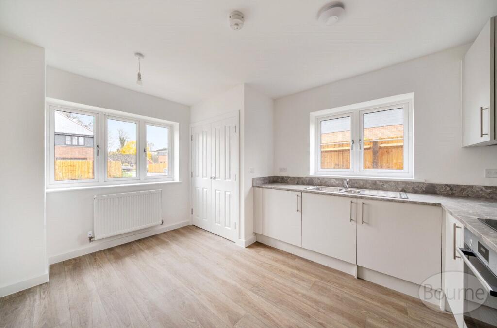 Florence Close, Send, Woking, Surrey, GU23 photo 2