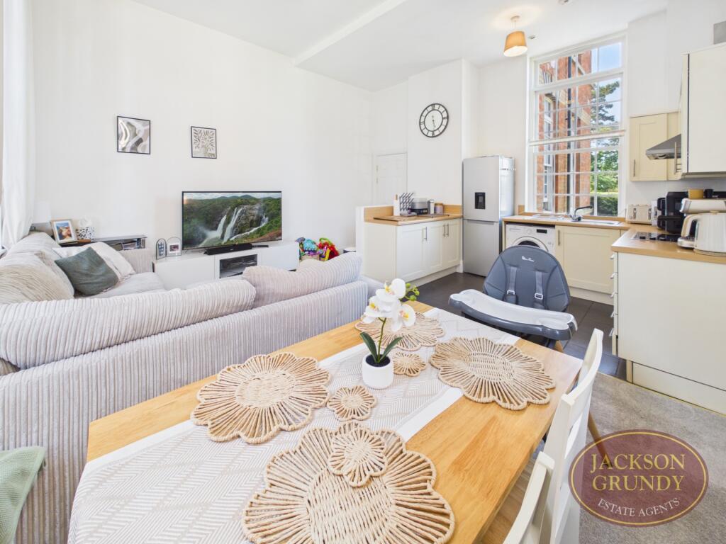 South Meadow Road, St. Crispin's, NN5 4RF - View 3