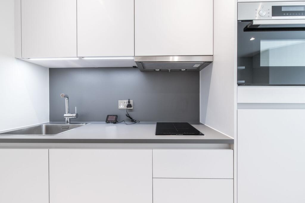 Main image of property: Flat 1 16 - 18 Warwick Road