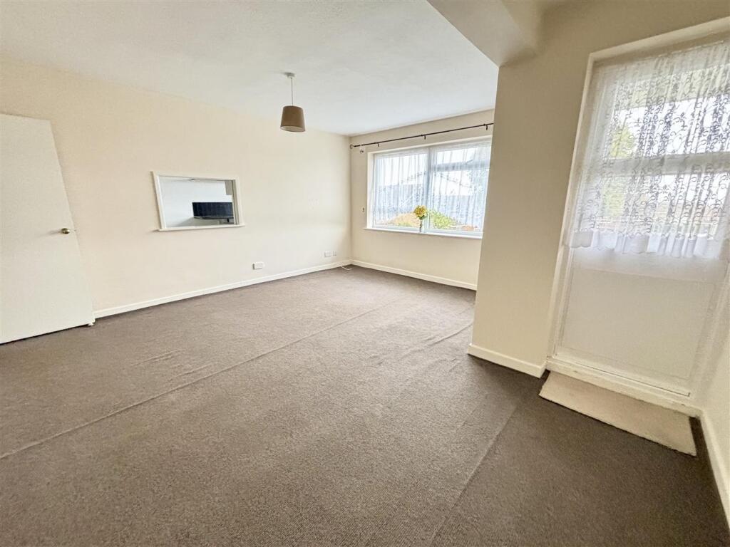 Apartment in Poole - View 4