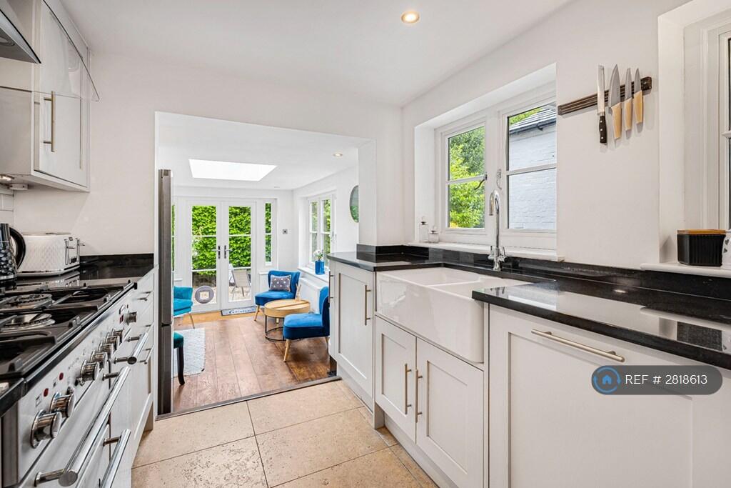 Additional image 5 of Fishpool St, St Albans, AL3