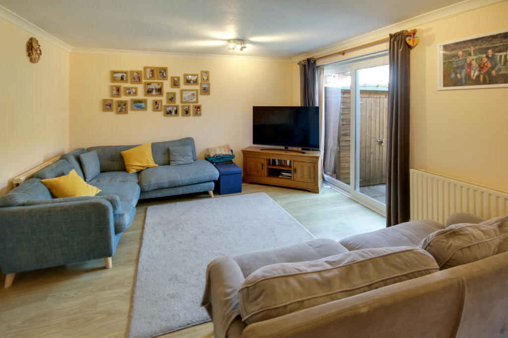 House in Mid Sussex, Worth - View 3