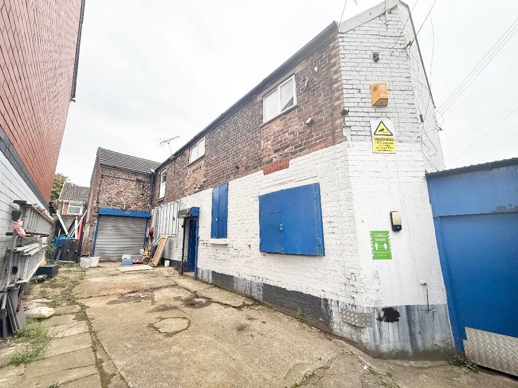 Main image of property: Oak Leigh, Liverpool, Merseyside, L13