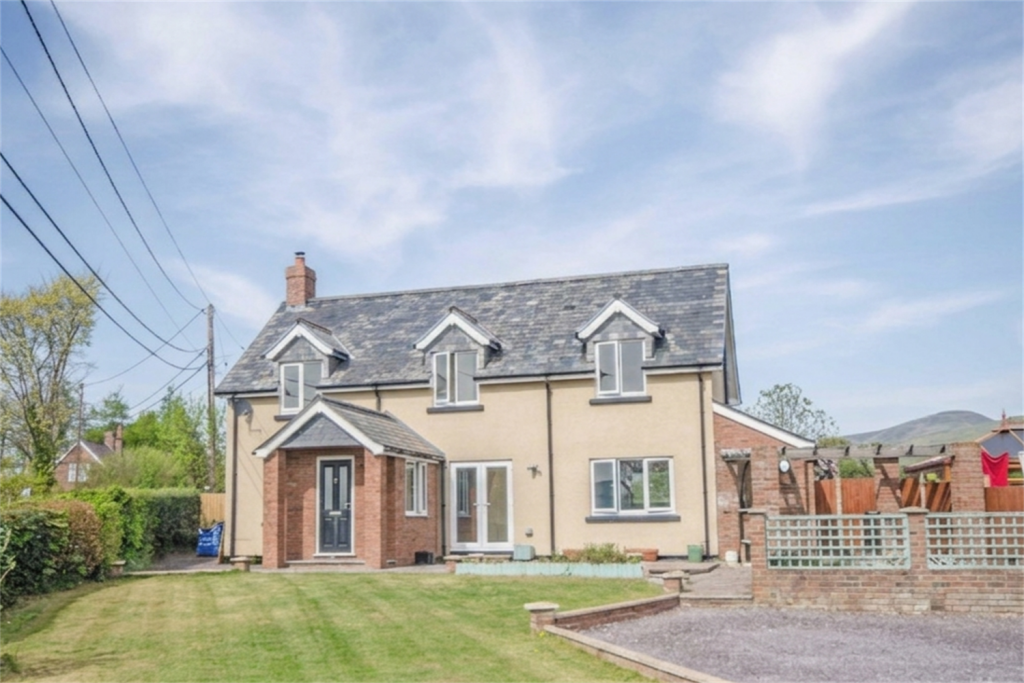Main image of property: Bryn Siriol, Gellifor, Ruthin