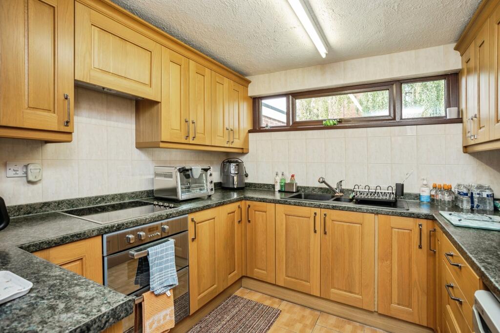 Apartment in Leicester - View 5