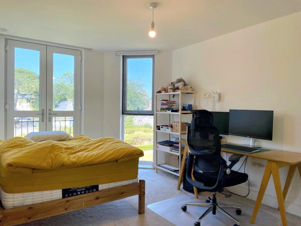 Apartment in Bournemouth, West Cliff - View 5